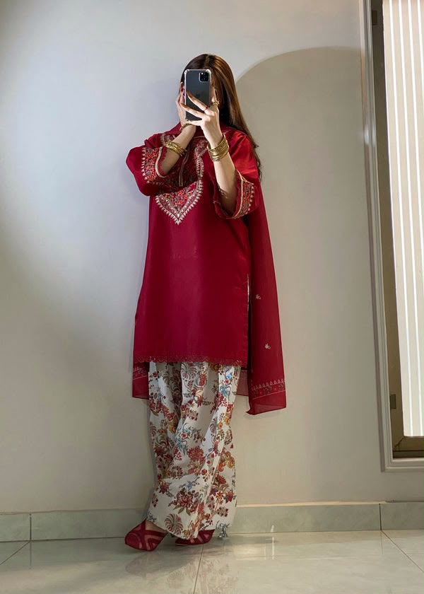 Dhanak embroidered luxury unstitched 3pc suit
